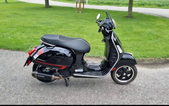 Gebrauchtmotorrad Vespa GTS 125 - Bild 4