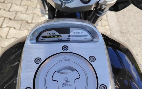 Gebrauchtmotorrad Honda X4 (SC38) - Bild 18