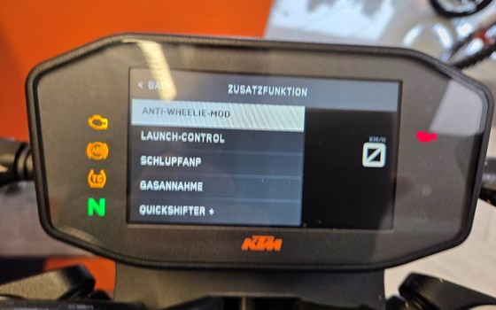 Gebrauchtmotorrad KTM 790 Duke L - Bild 8