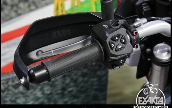 Gebrauchtmotorrad Moto Guzzi V85 TT - Bild 16