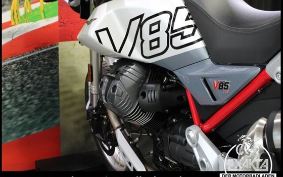 Gebrauchtmotorrad Moto Guzzi V85 TT - Bild 24