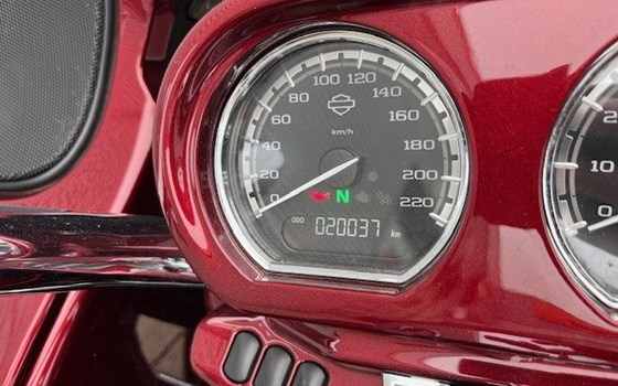 Gebrauchtmotorrad Harley-Davidson CVO Road Glide Ultra FLTRUSE - Bild 16