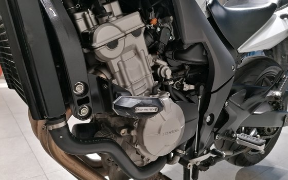 Gebrauchtmotorrad Honda CBF 600 - Bild 5