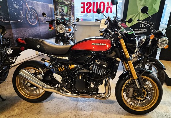 Kawasaki Z900 RS SE
