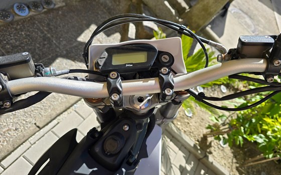 Gebrauchtmotorrad Sur-Ron Ultra Bee - Bild 2