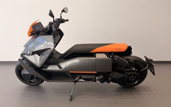 Gebrauchtmotorrad BMW CE 04 - Bild 10