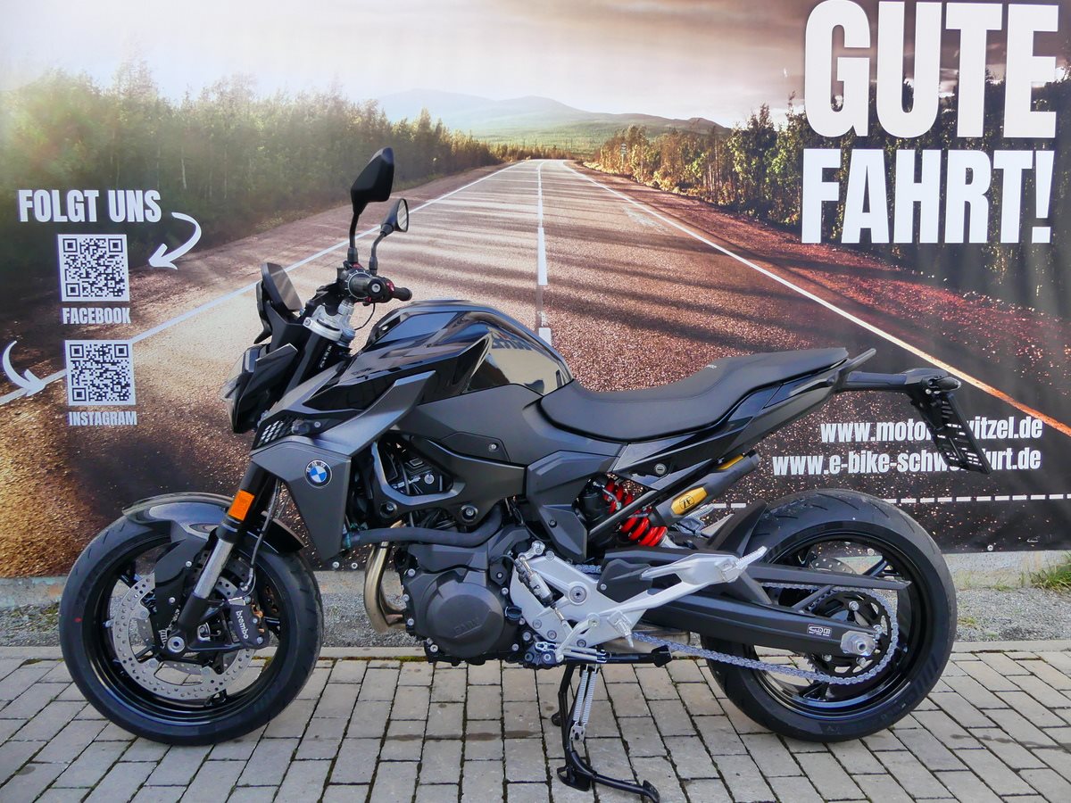 BMW F 900 R