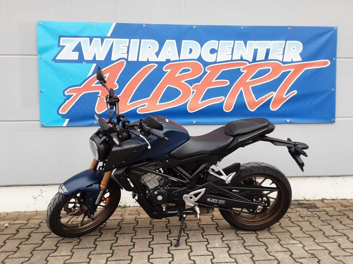 Honda CB125R