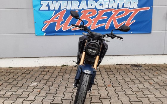 Gebrauchtmotorrad Honda CB125R - Bild 7