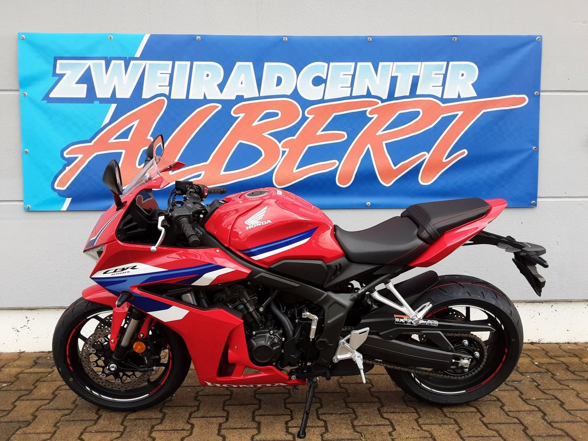 Honda CBR650R E-Clutch