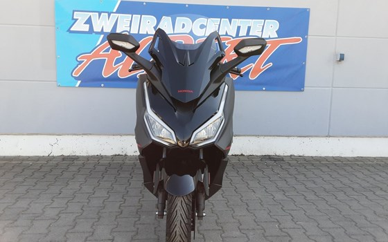 Gebrauchtmotorrad Honda Forza 350 Special Edition - Bild 9