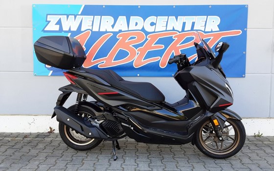 Neufahrzeug Honda Forza 125 Special Edition - Bild 1