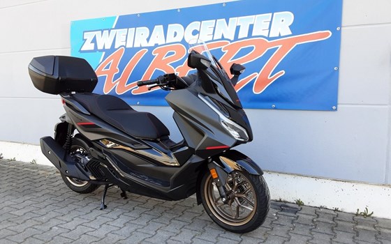 Neufahrzeug Honda Forza 125 Special Edition - Bild 4