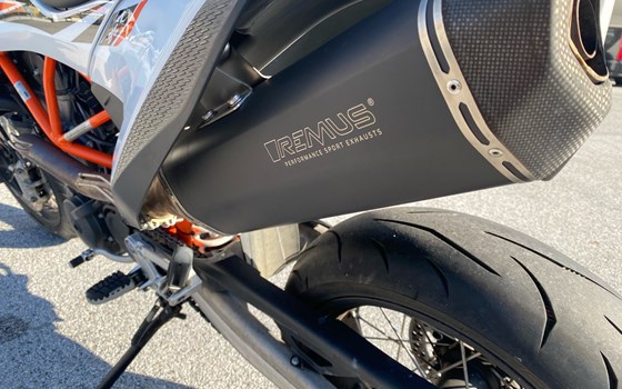 Gebrauchtmotorrad KTM 690 SMC R - Bild 7