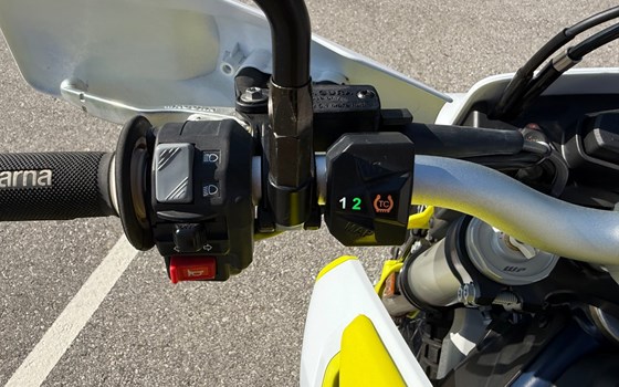 Gebrauchtmotorrad Husqvarna 701 Enduro - Bild 23