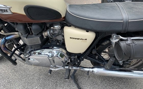 Gebrauchtmotorrad Triumph Bonneville - Bild 8