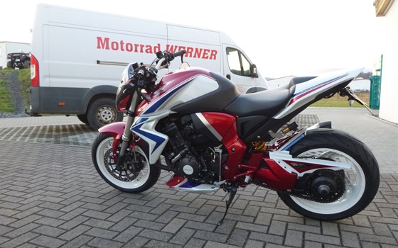 Gebrauchtmotorrad Honda CB1000R+ - Bild 2