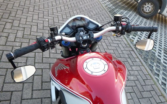 Gebrauchtmotorrad Honda CB1000R+ - Bild 9