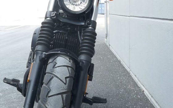 Gebrauchtmotorrad Hyosung GV 125 - Bild 4