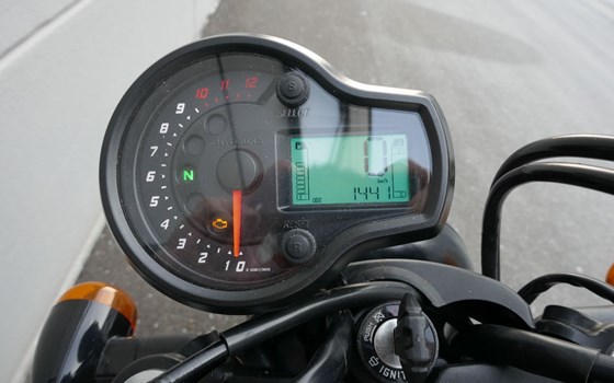 Gebrauchtmotorrad Hyosung GV 125 - Bild 9