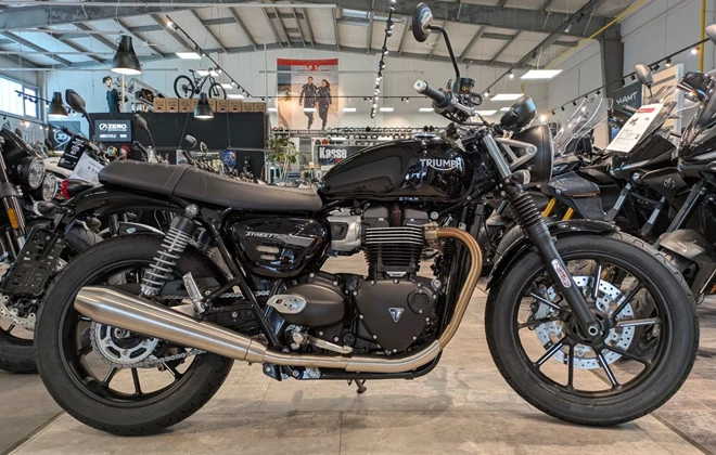 Triumph Street Twin