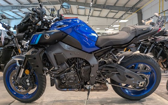 Gebrauchtmotorrad Yamaha MT-10 - Bild 3