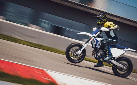 Neufahrzeug Husqvarna FS 450 - Bild 5