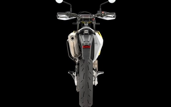 Neufahrzeug Husqvarna 701 Supermoto - Bild 8