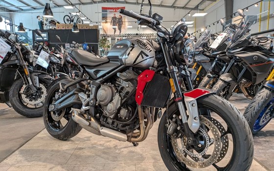 Gebrauchtmotorrad Triumph Trident 660 - Bild 2