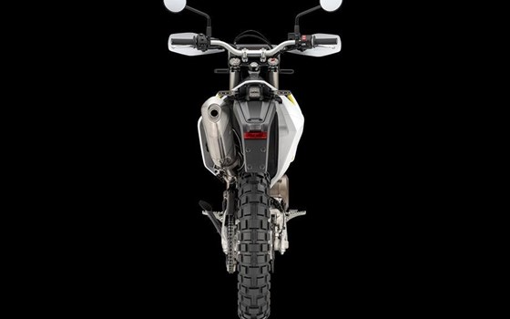 Neufahrzeug Husqvarna 701 Enduro - Bild 6