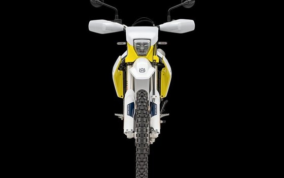 Neufahrzeug Husqvarna 701 Enduro - Bild 8