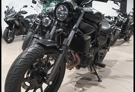 Kawasaki Eliminator 500