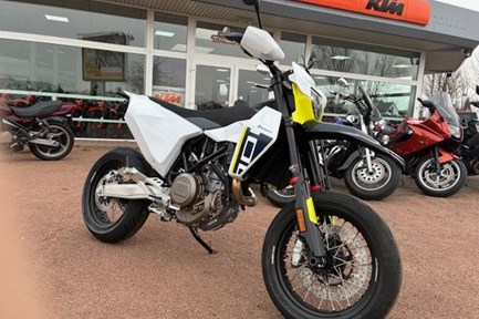 Husqvarna 701 Supermoto