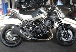 Neumotorrad Kawasaki Z900