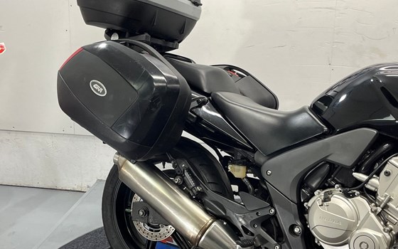 Gebrauchtmotorrad Honda CBF 600 S - Bild 12