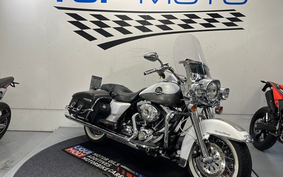 Gebrauchtmotorrad Harley-Davidson Road King Custom FLHRS - Bild 1