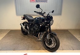 Neumotorrad Kawasaki Z900 RS Black Ball Edition