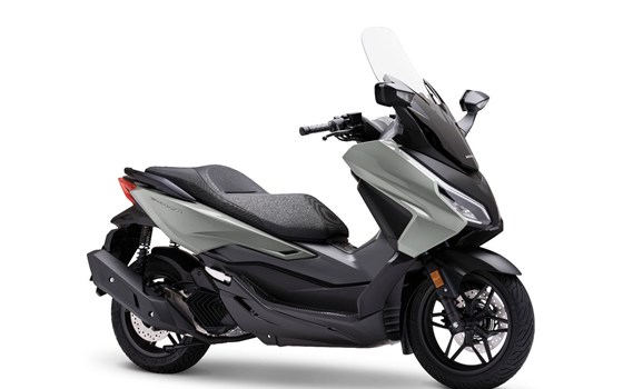 Gebrauchtmotorrad Honda Forza 125 - Bild 4