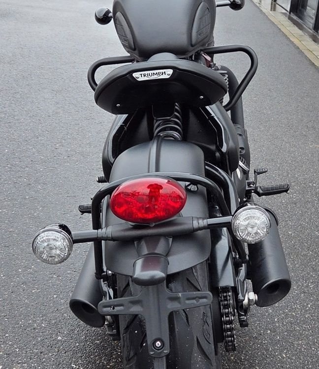 Angebot Triumph Bonneville Bobber Black