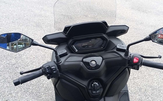 Gebrauchtmotorrad Yamaha XMAX 300 - Bild 5