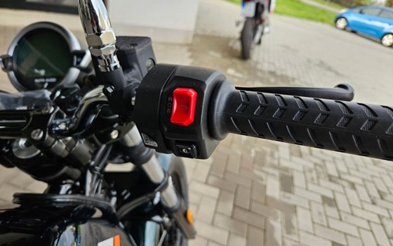 Neufahrzeug Moto Guzzi V7 Special - Bild 13