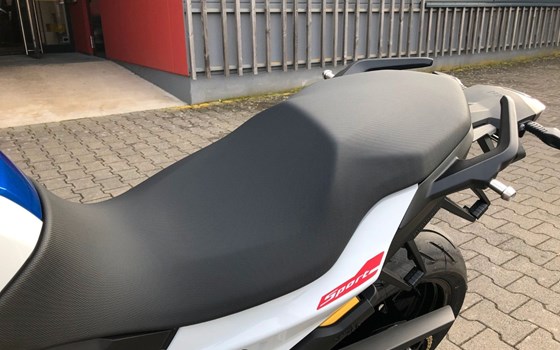 Gebrauchtmotorrad BMW F 900 R - Bild 6