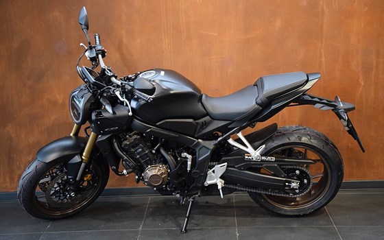 Neufahrzeug Honda CB650R E-Clutch - Bild 4