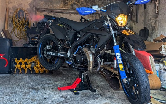 Gebrauchtmotorrad Rieju MRT 50 - Bild 5