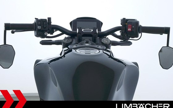 Gebrauchtmotorrad Honda CB1000R Black Edition - Bild 13