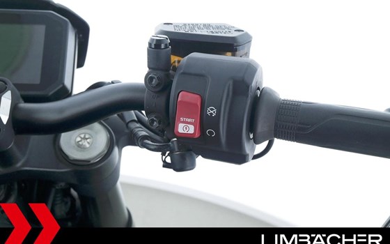 Gebrauchtmotorrad Honda CB1000R Black Edition - Bild 20