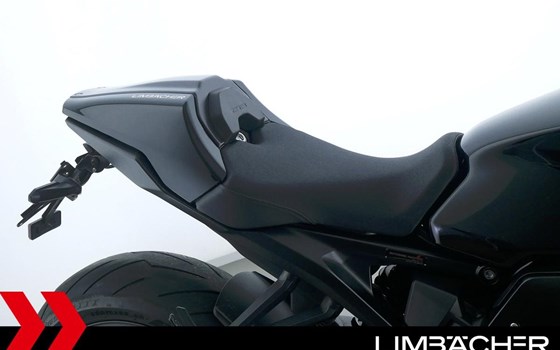 Gebrauchtmotorrad Honda CB1000R Black Edition - Bild 23