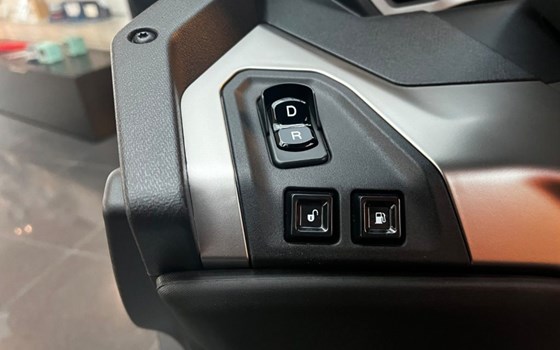 Gebrauchtmotorrad Piaggio MP3 530 HPE Exclusive - Bild 5