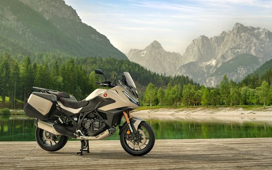 Neufahrzeug Honda NT1100 DCT Electronic Suspension - Bild 12