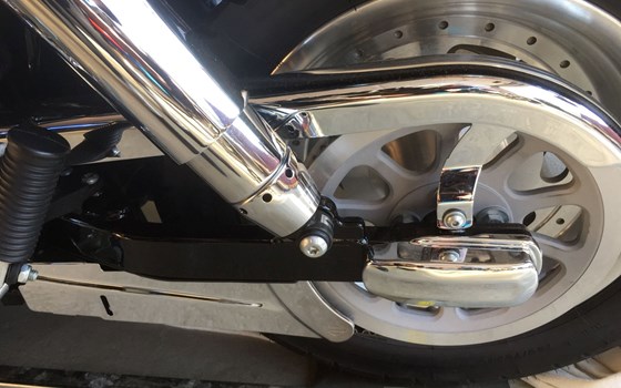 Gebrauchtmotorrad Harley-Davidson Dyna Fat Bob FXDF - Bild 3